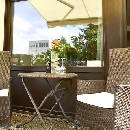 Femo - Royal - Oberstadt - Separater Eingang - Zentral Siegen