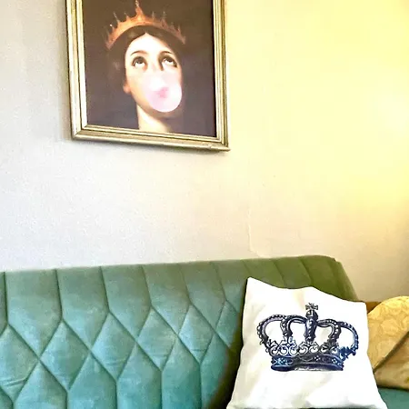 Femo - Royal - Königliche - Separater Eingang - Oberstadt Nähe Marienkrankenhaus Apartment