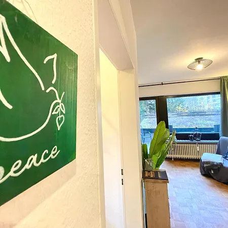 Apartment Femo - Royal - Königliche - Separater Eingang - Oberstadt Nähe Marienkrankenhaus Siegen