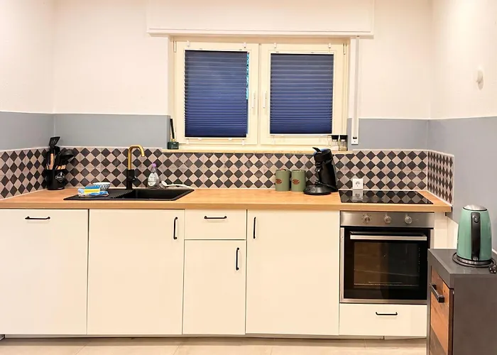 Femo - Royal - Oberstadt - Separater Eingang - Zentral 公寓